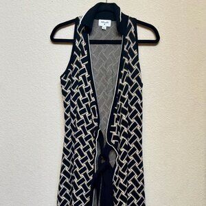 Diane Von Furstenberg (DVF) Sleeveless Geometric Sweater Wrap Dress - M (Medium)